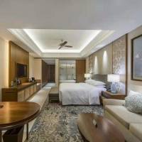 Executive Queen Room