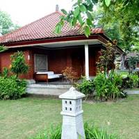 Standard Double or Twin Room with Garden View