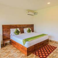[Sanitized] Standard Double Room