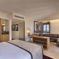 Junior Suite Deluxe city view