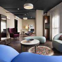Port Suite