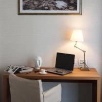 Large Business Double or Twin Room with Sea Side View