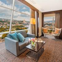 Grand Deluxe Suite