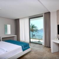 Honeymoon Room
