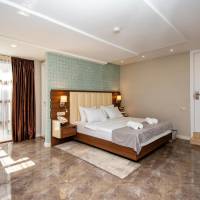Studio Apartment with Terrace