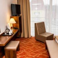 Double or Twin Room with Terrace