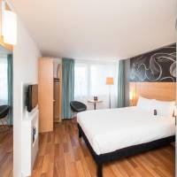 Standard Room with 1 Double Bed