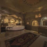 Premium Cave Suite