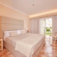 One-Bedroom Apartment with Garden (2 Adults) 