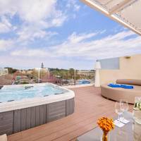One-Bedroom Apartment with Terrace