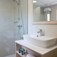 Studio (2 Adults)