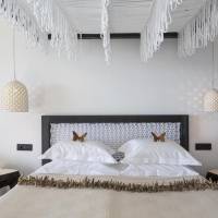 Heavenly Retreat with Sea View