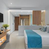 Double Room with Private Pool and Garden View