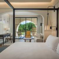 Junior Suite with Garden View
