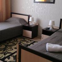 Budget Twin Room with Shared Bathroom