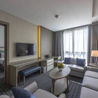 Premium King Suite