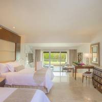 Grand Level Garden View