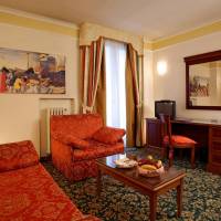 Suite with Pool View