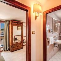 Vintage Double Room with Terrace
