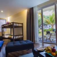 Family Room with Balcony / Terrace