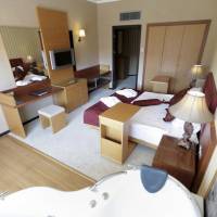 Queen Suite