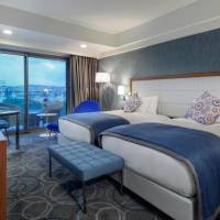 Twin Guest Room with View