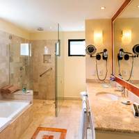 Royal Level Luxury 