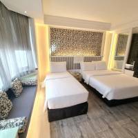 Family Room (non-smoking room)