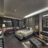 Idol Suite
