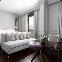 Prestige Suite with River View