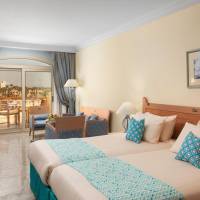 Superior Triple Room with Pool View