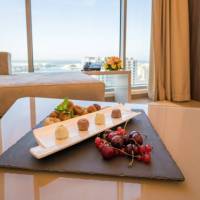 Deluxe City View King Room