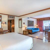 Junior Suite with Garden View