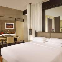 Club King Room with Lounge Access