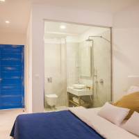 Double Room with Balcony and Garden View