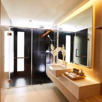 Grand Deluxe Corner with Food and Beverage Voucher