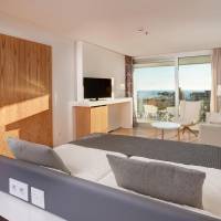 Junior Suite with Pool View