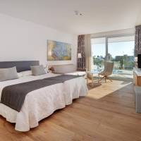 Double Room with Pool View