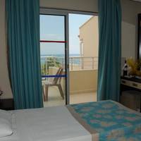 Standard Double or Twin Room with Sea View
