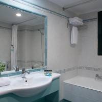  Premium Room with Mountain View
