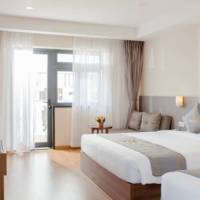 Deluxe Double or Twin Room with City View