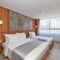 Triple Room with City View