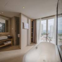 Queen Suite