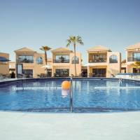 Deluxe King Room with Pool View