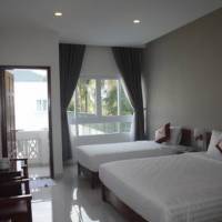 Superior Triple Room with Pool View