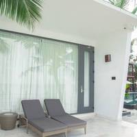 Villa - Beach Front