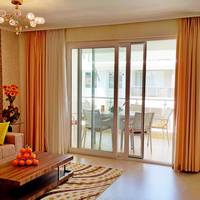 Apartment with Pool View 