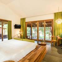 Green View Bungalow