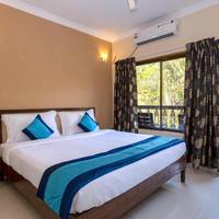 Superior Room with Pool View