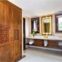 Three-Bedroom Garden Villa